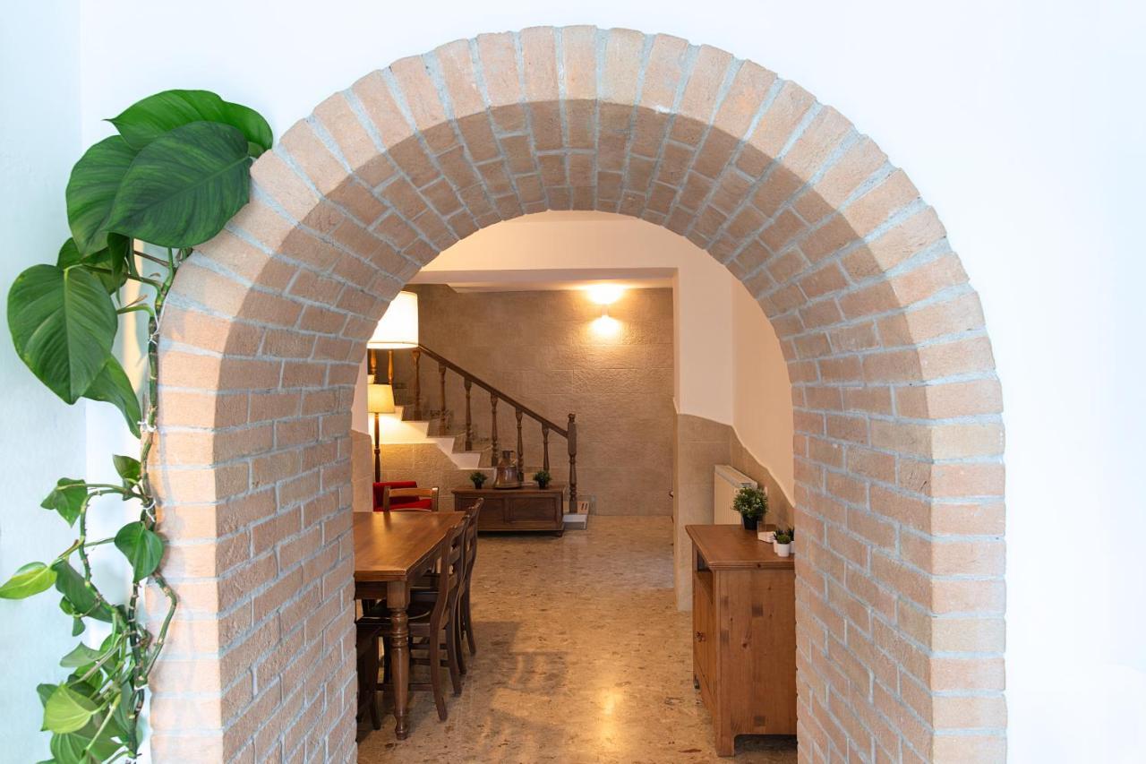 Fox House Bnb *