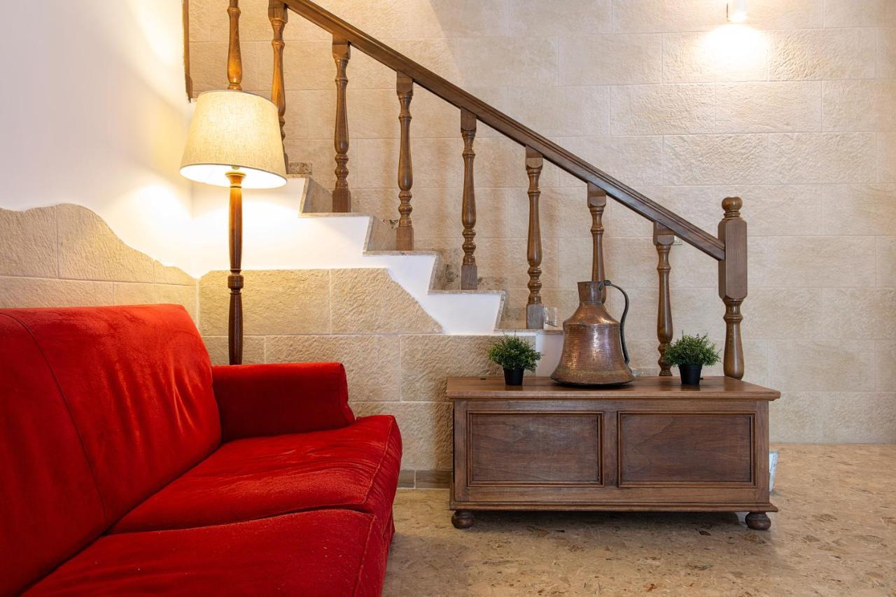 Fox House Bnb Bed & Breakfast L'Aquila